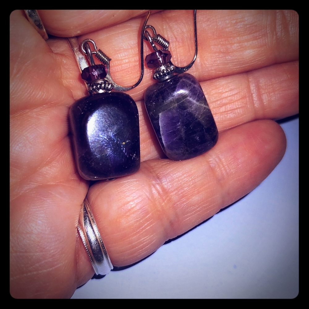 ✅ *Select jewelry: 5 for $25* Tumbled Amethyst Earrings
